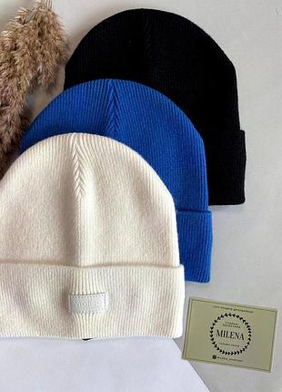 Шапочки (топов) і на флісі склад :20%шерсть 45 %віскоза 30 %нейлон 5 %еластан розмір :56-60