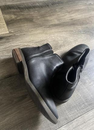 Ботинки челси от zara