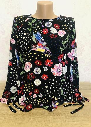 Блуза в цветочный принт