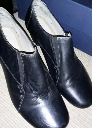 Чорні шкіряні туфлі marc art of walking  (німеччина)розмір  40(26,5 см )4 фото