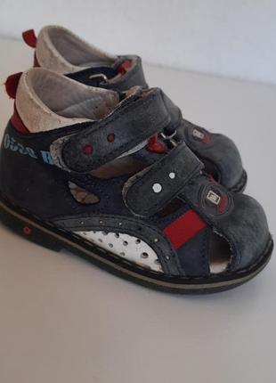Детские сандалии bebetom р.19