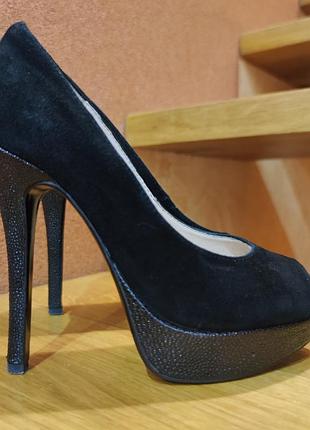 Туфли натуральный замш 33 размер