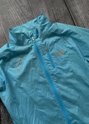 Ветровка the north face 550 женская9 фото