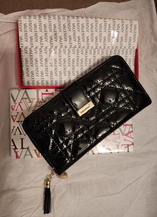 Гаманець, виробництво італія новий.