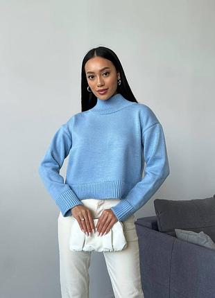 Зеленый свитер