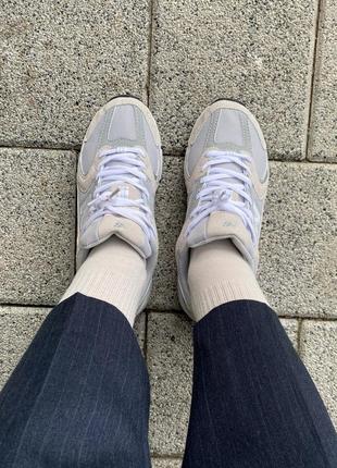 Кросівки new balance 5307 фото