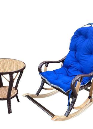 Комплект мебели плетеной из лозы кресло-качалка со столиком4 фото