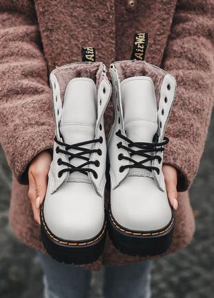 Жіночі шкіряні черевики  dr.martens на хутрі6 фото