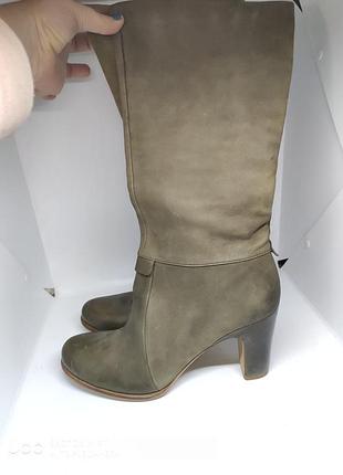 Шикарное кожаные демисезонные сапоги ecco оригинал