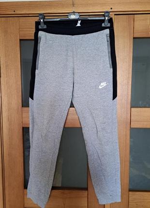 Теплі спортивні штани nike s