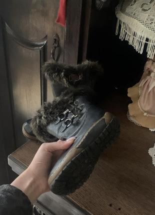 Осенние зимние ботинки на девочку черные кожаные с мехом 28 размер брендовые зара zara2 фото