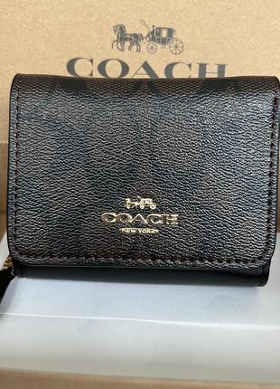 Кошелек coach