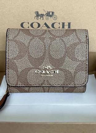 Кошелек coach