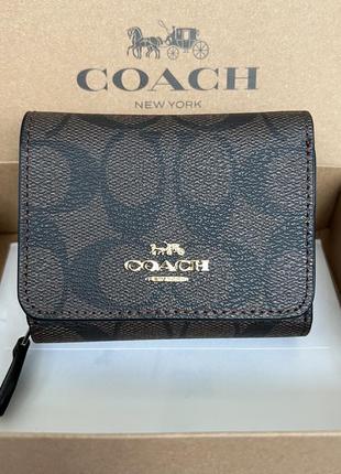 Кошелек coach