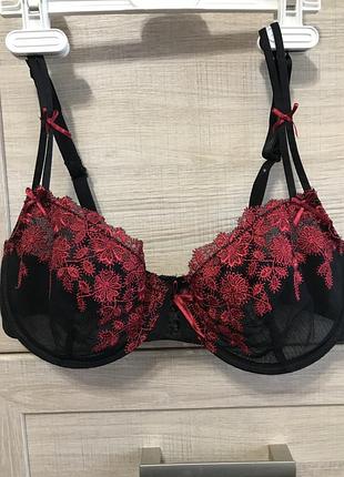 Бюстгальтер на косточках мягкий 75 в