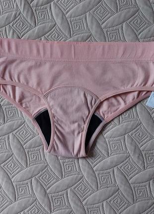 Трусики для критичних днів primark