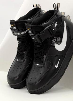 Зимові чоловічі кросівки nike air force 1 high black white fur / форси чорні з білим кольорів хутро