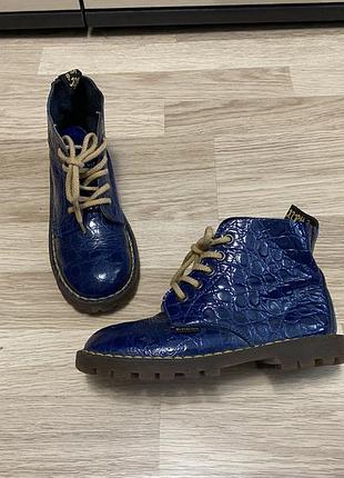 Ботинки кожаные демисезонные dr.martens 31 размер (20 см)
