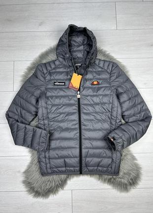 Микропуховик ellesse размер xs