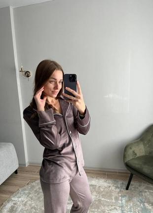 Якісний мокко велюровий домашній костюм/піжама сорочка і штани.