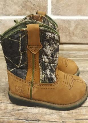 Дитячі демісезонні чобітки faded of glory