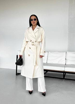 Тренч на осінь