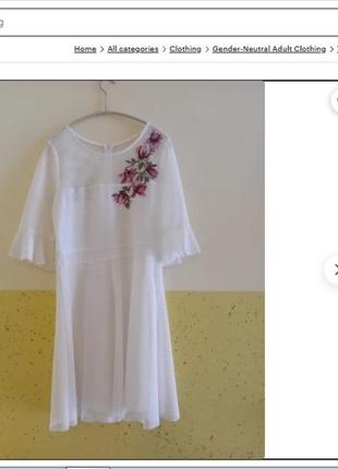 Белоснежное платье с цветами7 фото
