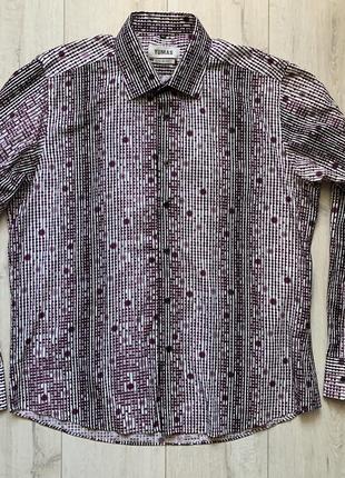 Мужская рубашка с объемным узором