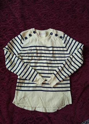 Полосатий светр