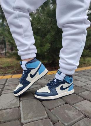 Кроссовки nike air jordan 1 retro high patent blue toe