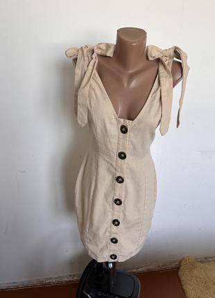 Плаття prettylittlething беж 3