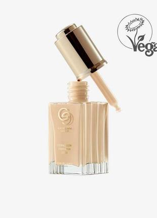 Новинка сияющая тональная основа giordani gold spf 25 орифлейм код 43243 нейтральный ванильный4 фото