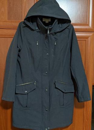 Шикарна куртка, softshell.