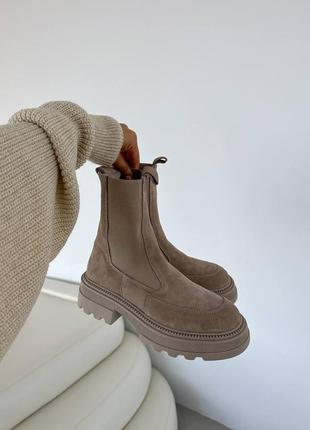 Распродажа натуральные замшевые бежевые демисезонные и зимние ботинки - челси2 фото