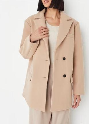 Пальто, пиджак оверсайз missguided