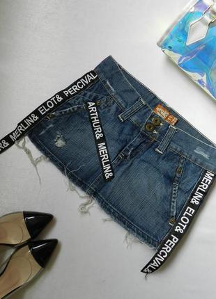 ✅ рвана джинсова міні спідниця з лампасами bershka розмір xs піт 36 см поб 43 см довжина 27 см допус