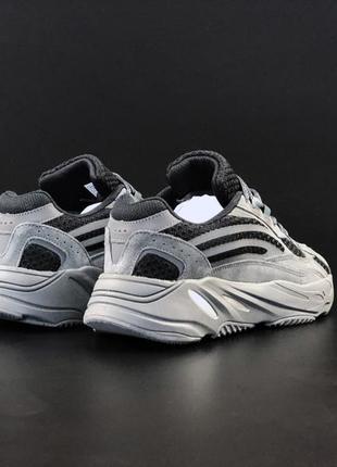 Мужские кроссовки adidas yeezy boost 700 grey black3 фото