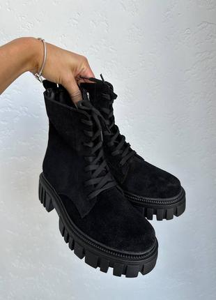 Натуральные замшевые демисезонные и зимние черные ботинки - берцы7 фото