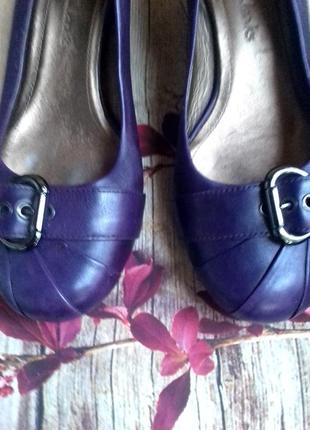 Туфли-лодочки clarks кожаные ,фиолетовые5 фото