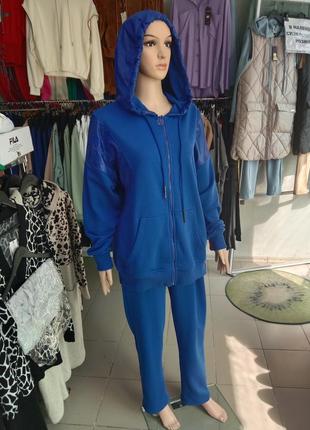 Спортивный  костюм  new color