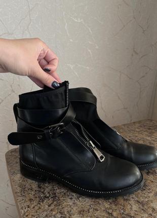 Осенние ботинки