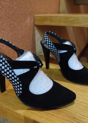 Туфлі натуральна шкіра 34 розмір