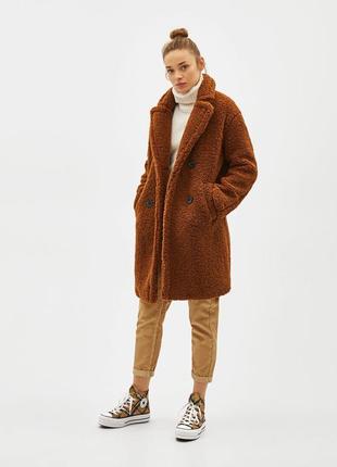 Bershka teddy coat коричнева пальто шубка2 фото