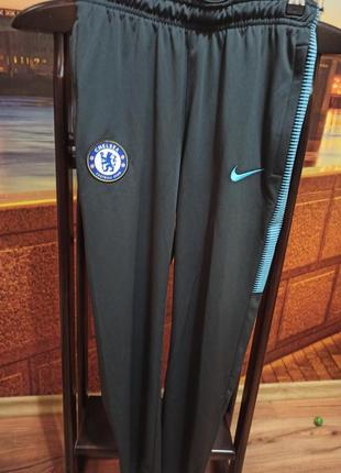 Штаны спортивные