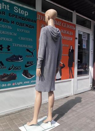 Bluoltre супер-мягкое вязаное платье с капюшоном. made in italy.5 фото