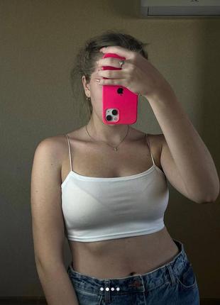 Базовый белоснежный топ