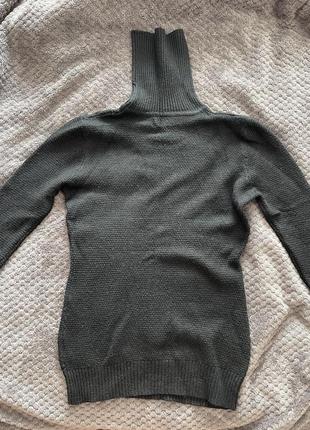 Женский свитер в идеальном состоянии размер с\м