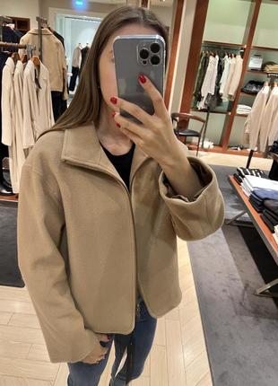 Жакет з хутра massimo dutti