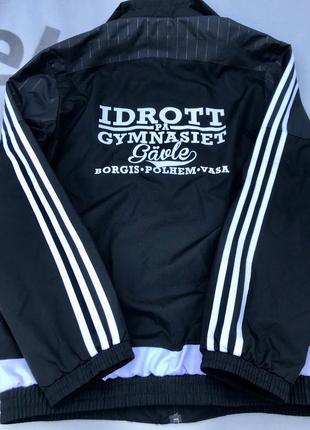Спортивная куртка adidas2 фото