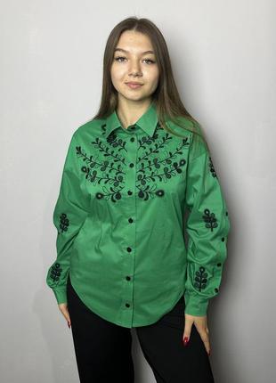Сорочка жіноча елегантна з вишивкою зелена modna kazka mkrm4134-1